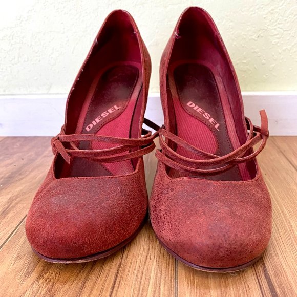 Diesel Distressed Suede Leather Heels Shoes Burgundy Red Round Toes US 7.5 - Picture 5 of 7